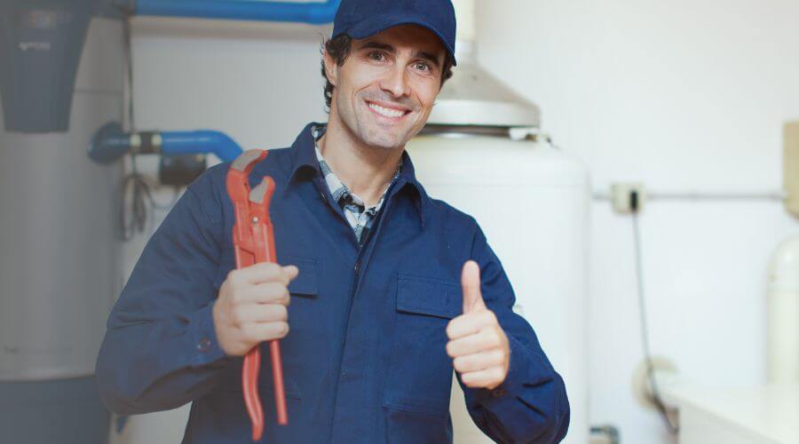 Local expert plumbing services in Holyrood, KS